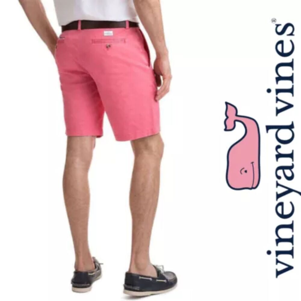 Vineyard Vines 7-inch Salmon Pink Mens Cotton Logo Club Shorts - Size 30